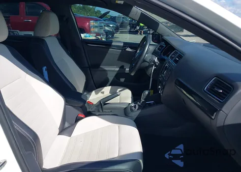 2015 Volkswagen Jetta 1.8T Sport from USA, damaged, VIN 3VWD17AJ1FM326245